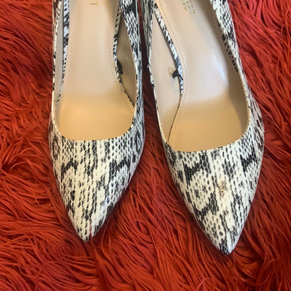Snake skin pumps
